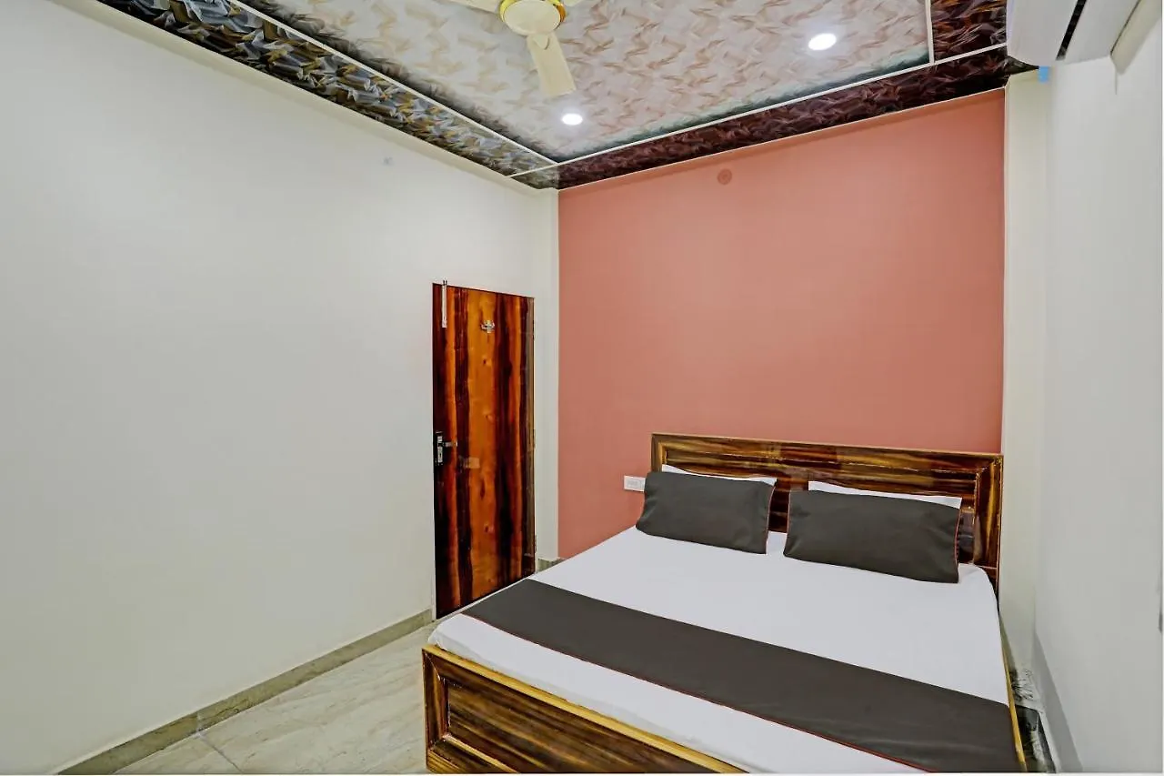 Collection O Hotel Sylvania Palace Varanasi